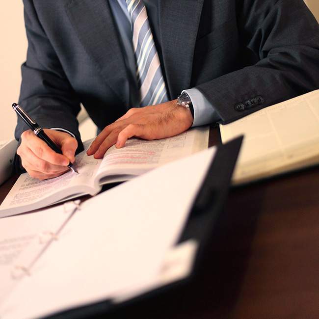 Quels sont les litiges que les avocats prud'hommes peuvent traiter ? Versailles
