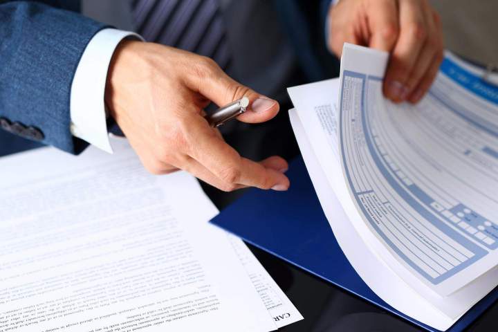 Assistance juridique cour criminelle Versailles
